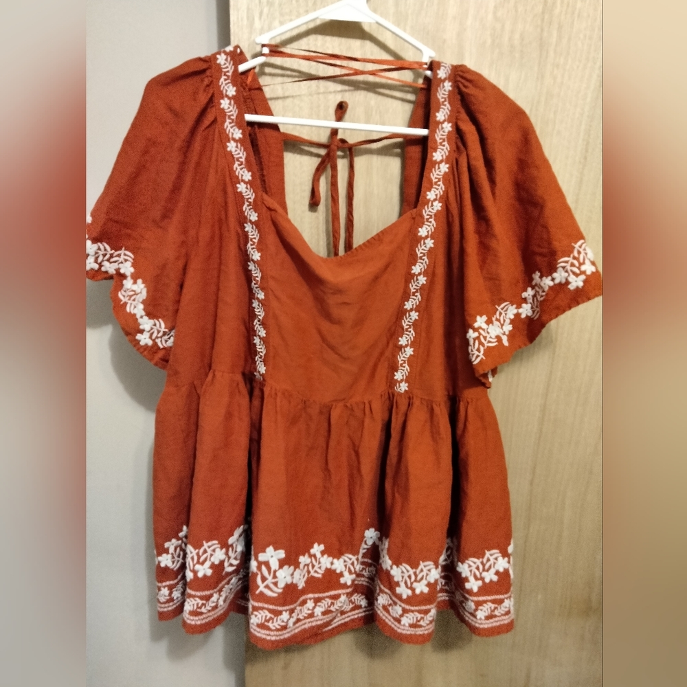 OLD NAVY BABYDOLL BLOUSE